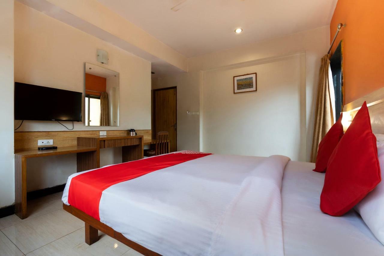 Oyo 44695 Hotel Mango Sawantwadi Εξωτερικό φωτογραφία