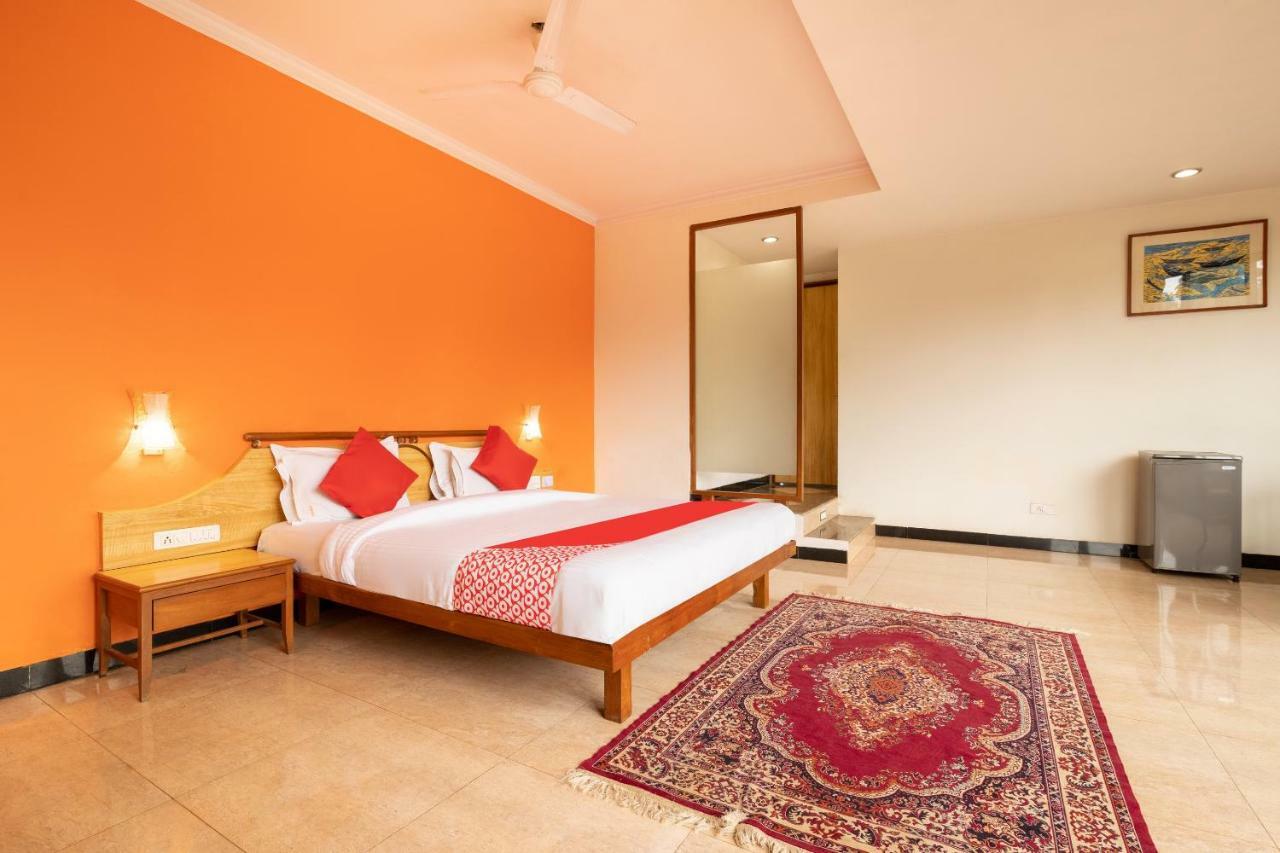 Oyo 44695 Hotel Mango Sawantwadi Εξωτερικό φωτογραφία
