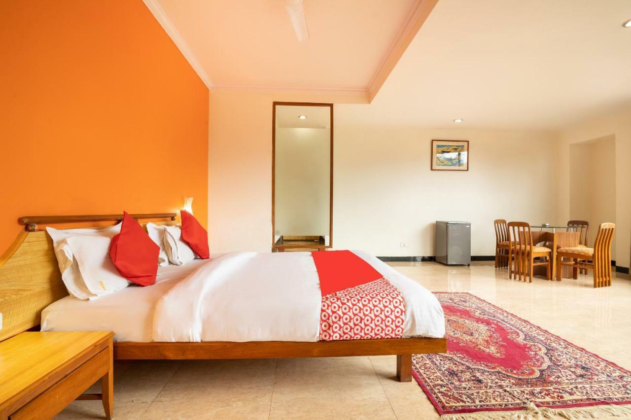 Oyo 44695 Hotel Mango Sawantwadi Εξωτερικό φωτογραφία